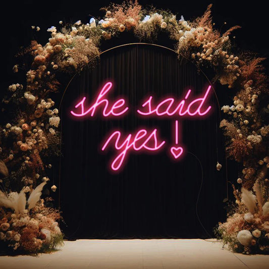 Enseigne Néon LED “She said Yes"